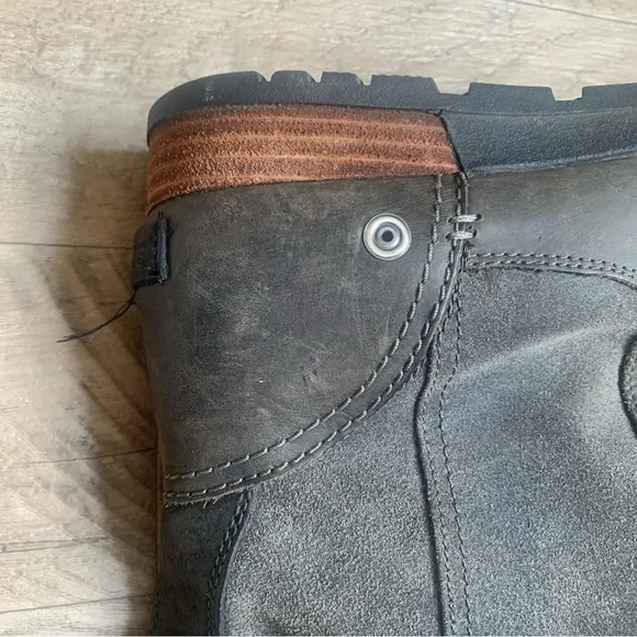 Sorel Major Pull On Buckle Suede Leather Contrast Boots - Picture 6 of 16